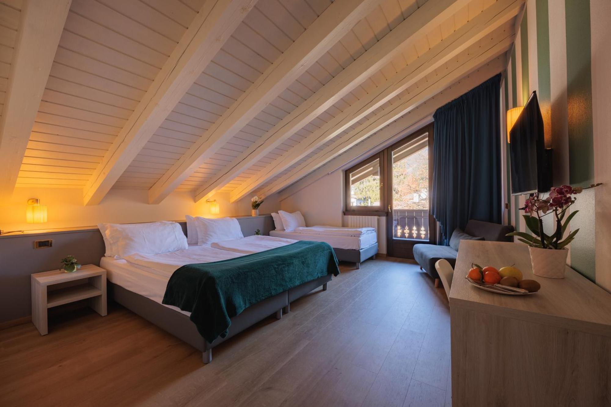 Hotel Binelli Pinzolo Exteriör bild
