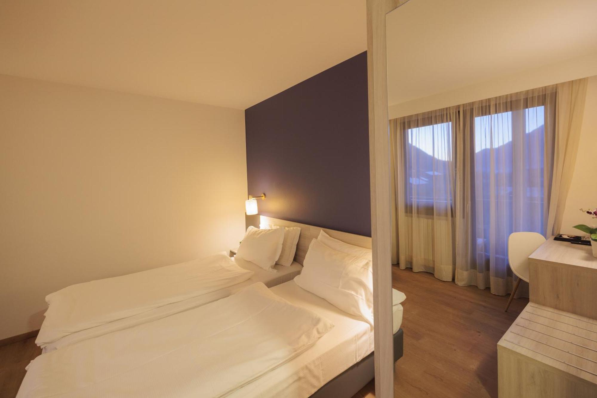 Hotel Binelli Pinzolo Exteriör bild